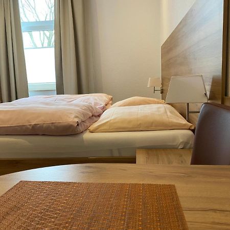 Gasthof & Restaurant "Am Kreuz" エッセン エクステリア 写真